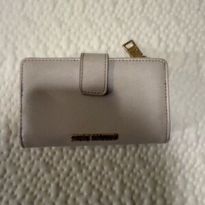 BEIGE STEVE MADDEN WALLET